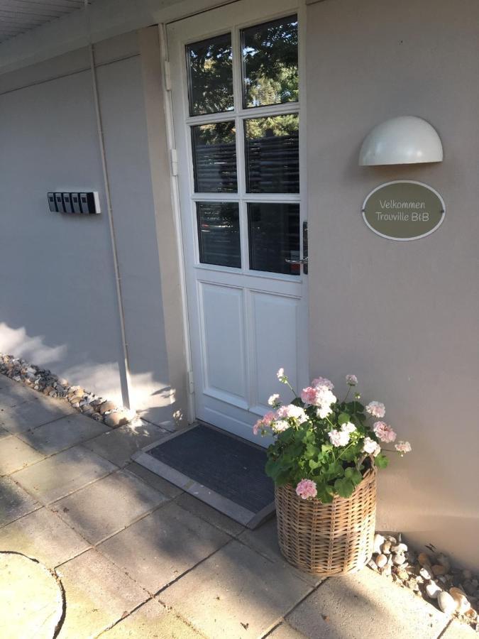 Trouville Bed & Breakfast Hornbæk Zewnętrze zdjęcie